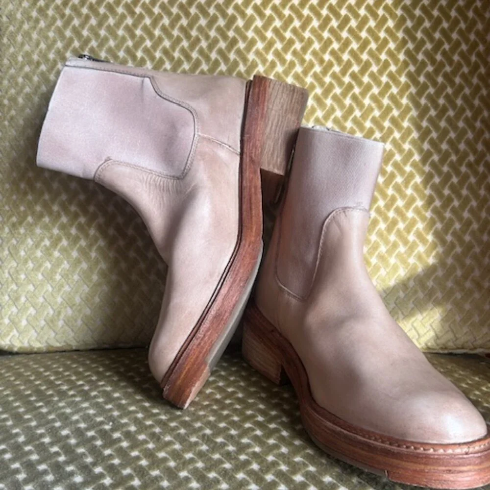 FREE PEOPLE Arlo Santa Fe Lush Natural Tan Elastic Croc Chelsea Boots - Picture 8 of 16